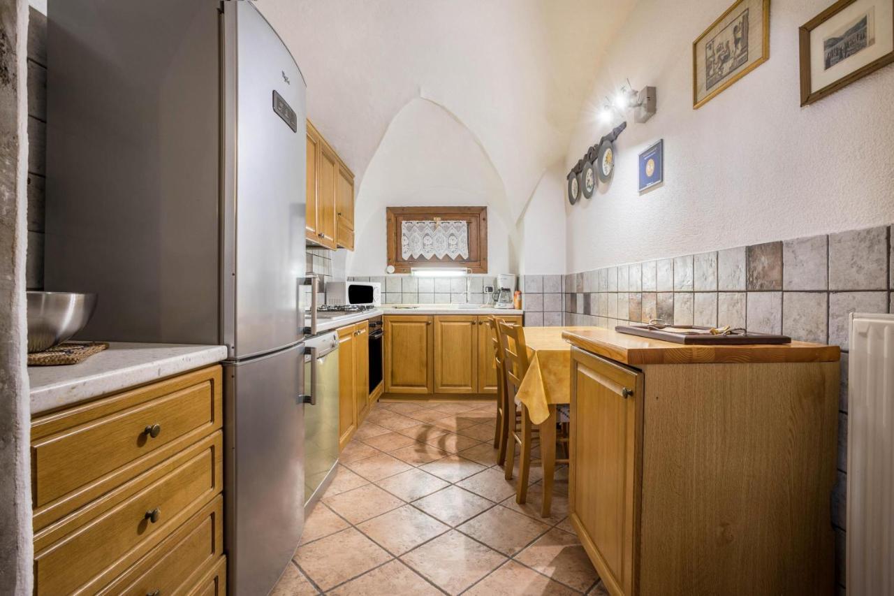 Appartamento Jasmine Molina di Ledro Exteriör bild